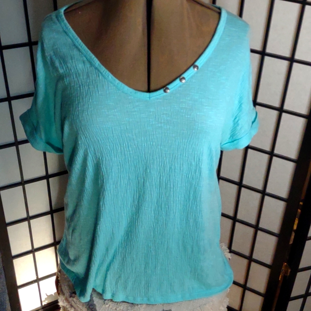 Aqua Blue 💙 shirt 👕
